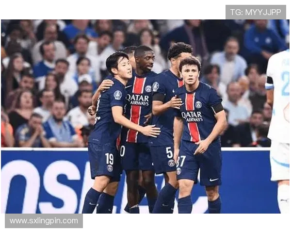 巴黎圣日耳曼迎战雷恩 双方激烈较量揭开新一轮法甲争夺战序幕 巴黎圣日耳曼迎战雷恩 双方激烈较量揭开新一轮法甲争夺战序幕