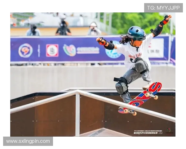 北京极限运动队在滑板精英赛中以61分稳居积分榜首位 北京极限运动队在滑板精英赛中以61分稳居积分榜首位