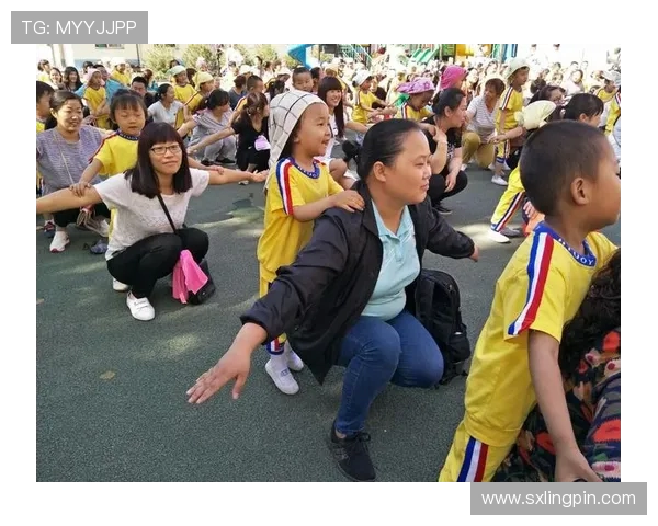 以RulerADC的游戏风采为核心,解析其职业生涯与电竞荣耀的辉煌历程 以RulerADC的游戏风采为核心,解析其职业生涯与电竞荣耀的辉煌历程