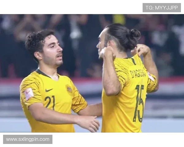 亚运足球精彩对决日本队迎战尼泊尔队争夺小组出线权