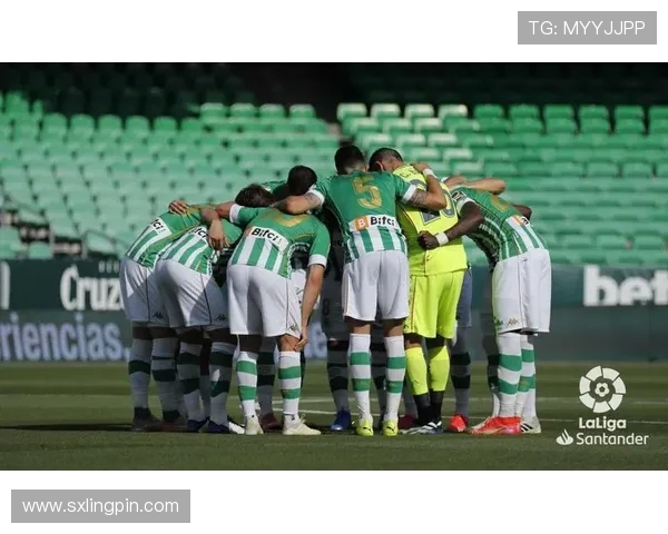 兹沃勒与鹿队激战正酣球迷期待精彩对决与胜负悬念